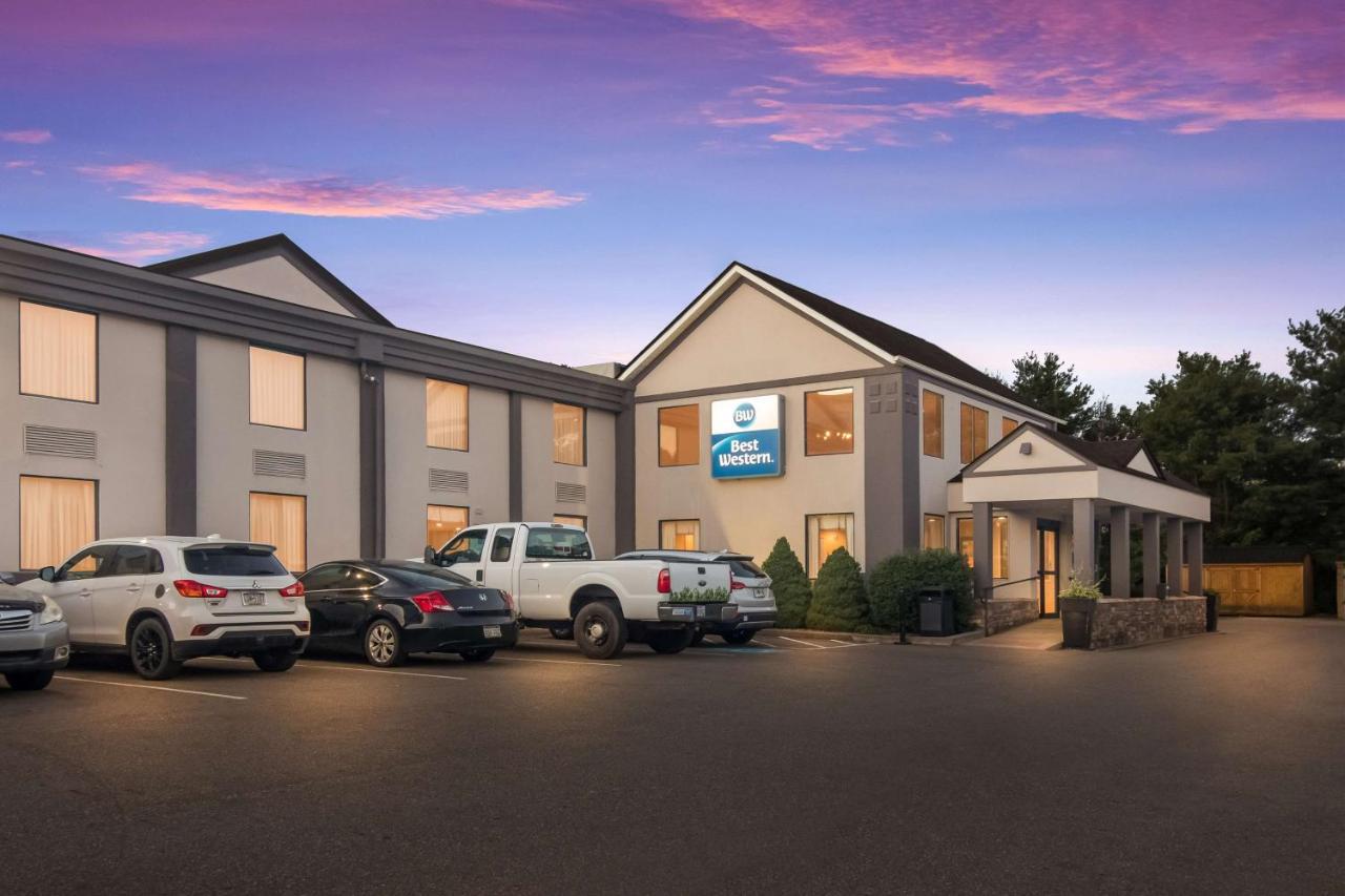 Best Western Dutch Valley Inn New Philadelphia Exterior photo